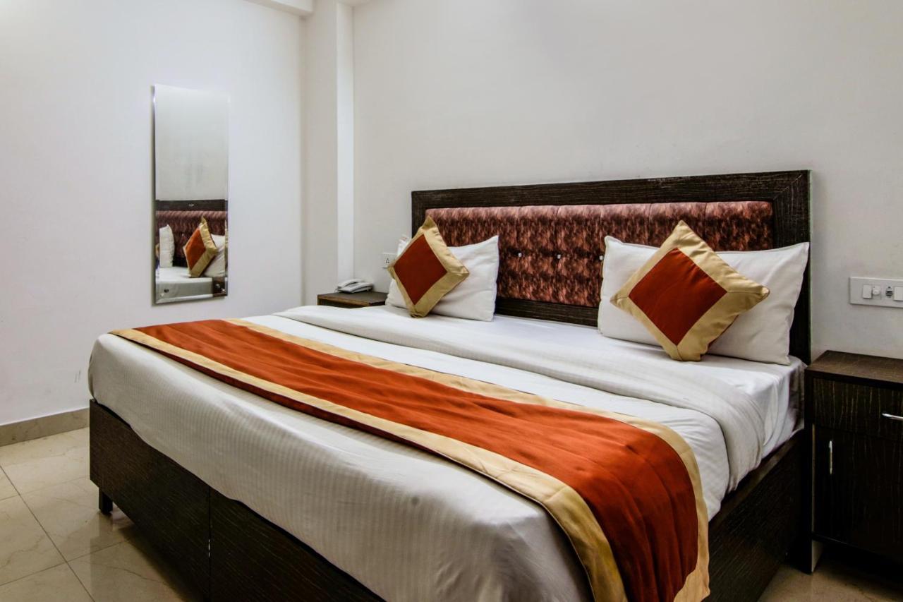 Hotel The Ocean Near Igi Airport New Delhi Buitenkant foto