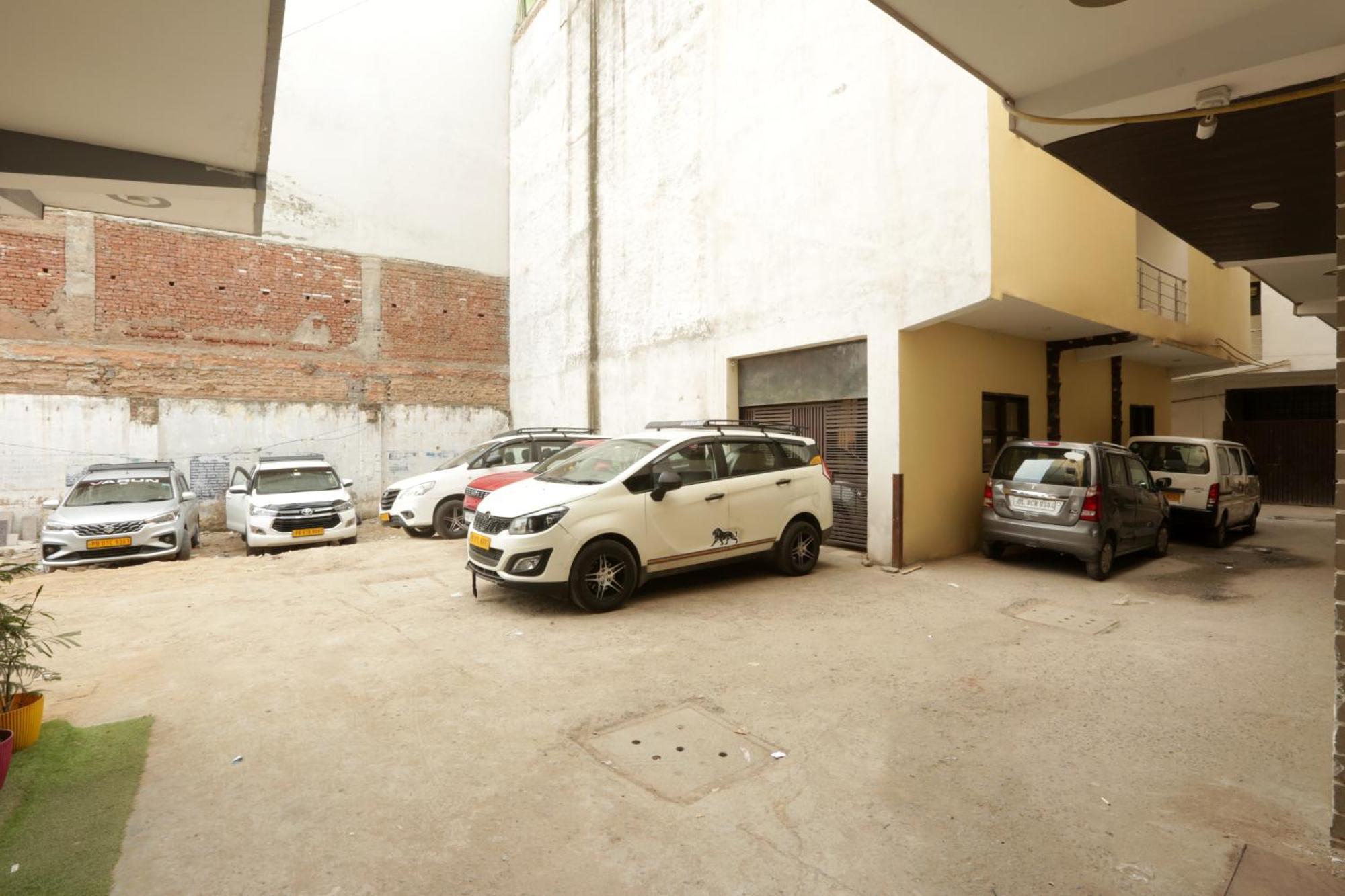 Hotel The Ocean Near Igi Airport New Delhi Buitenkant foto